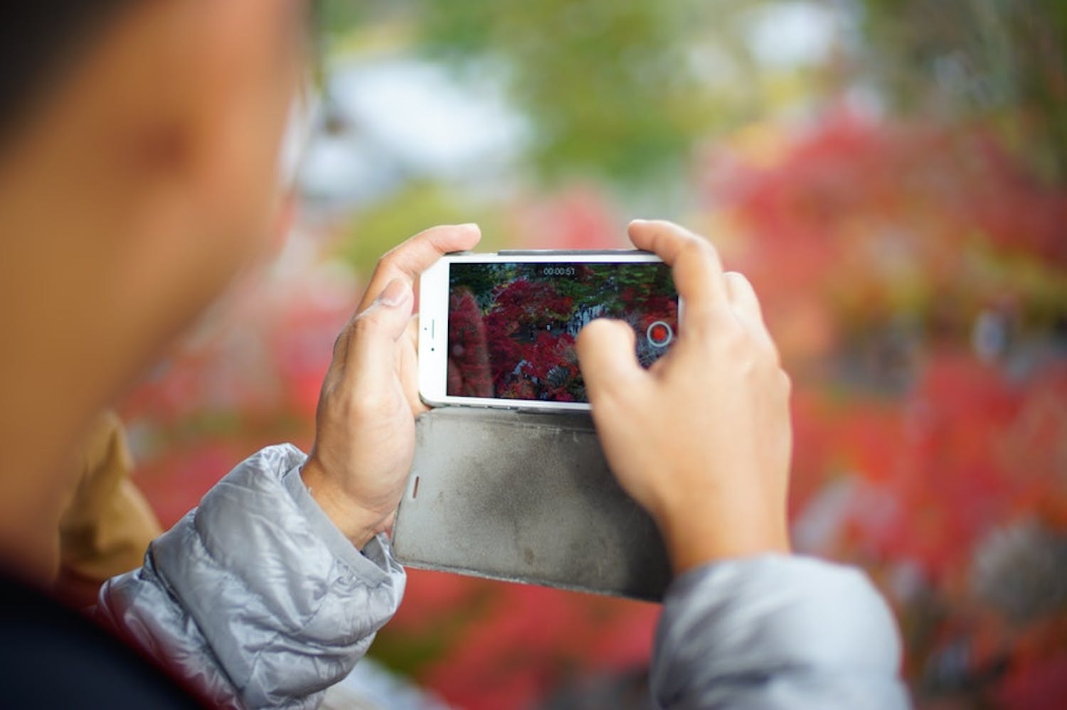 videooptagelse smartphone u6b8dk1ituh18nixyul6qg JTcy THmPZD UNTR älypuhelin video